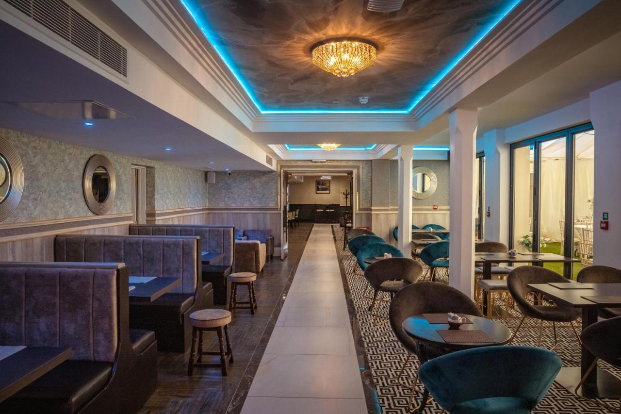 The Old Hall Hotel Ковентри Экстерьер фото